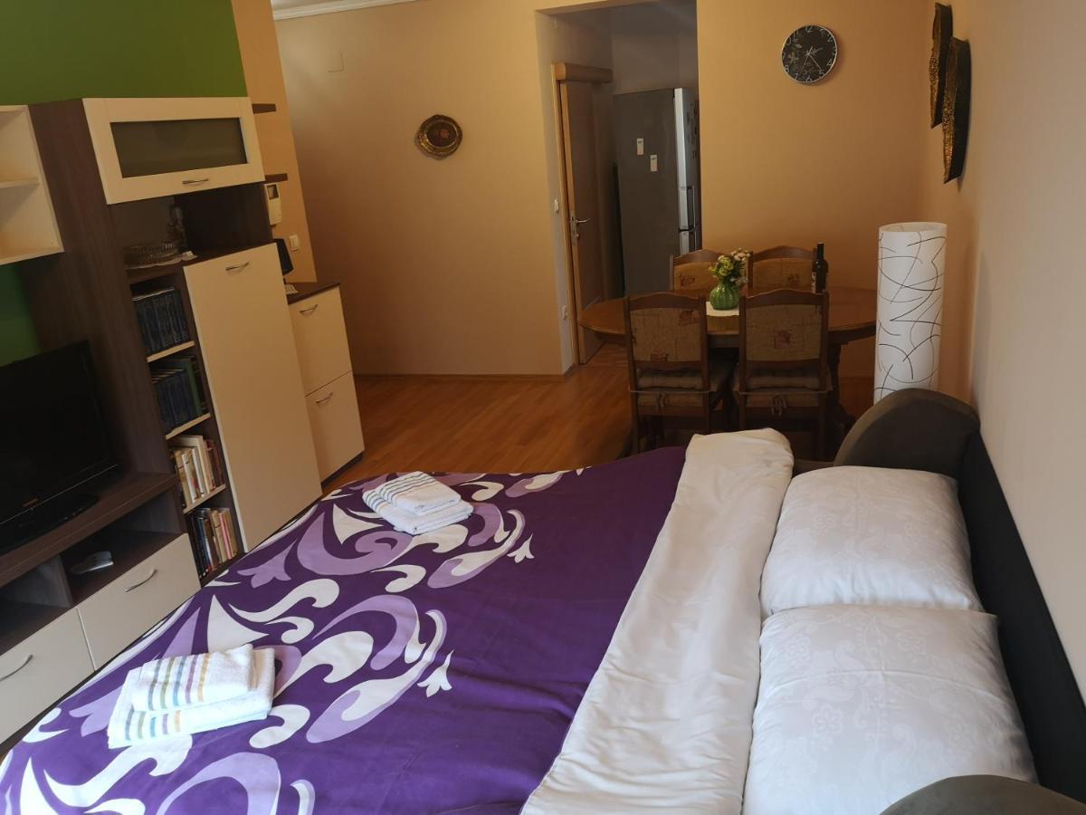 Dora Apartment Dakovo Luaran gambar